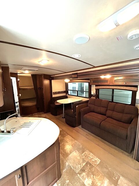 Image 5 for 28 Ft White Hawk