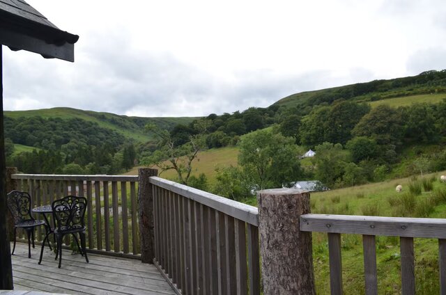 Image 18 for Seren Fach