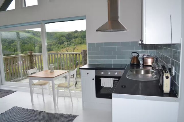 Image 7 for Seren Fach