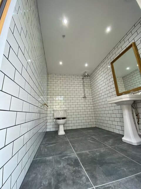 Image 14 for Bryn Clun