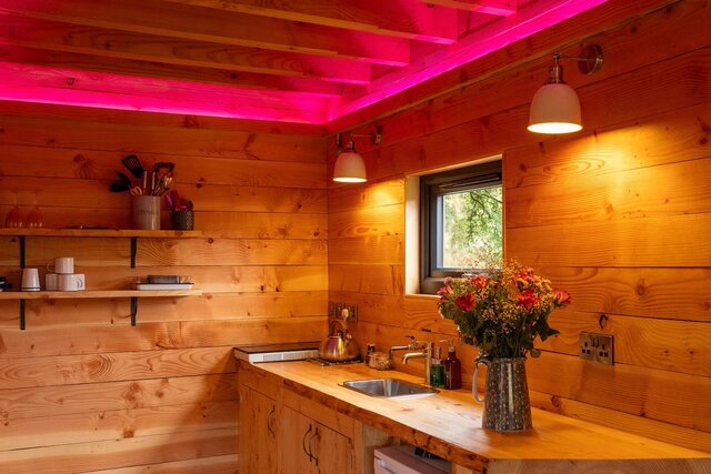 Image 24 for Nant Henfron