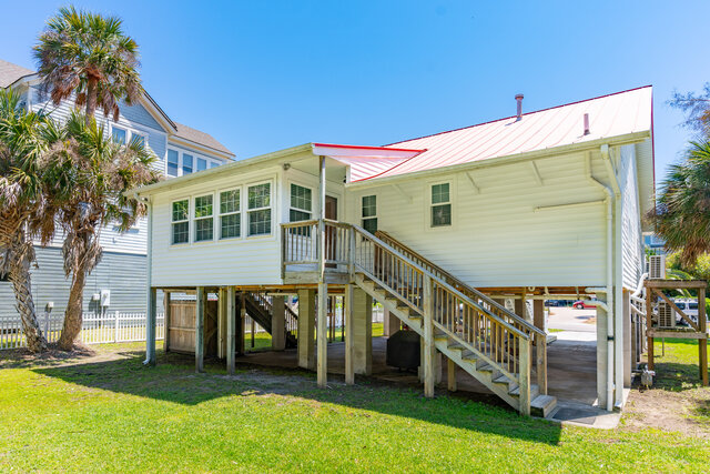 Image 3 for Sandy Feet Retreat