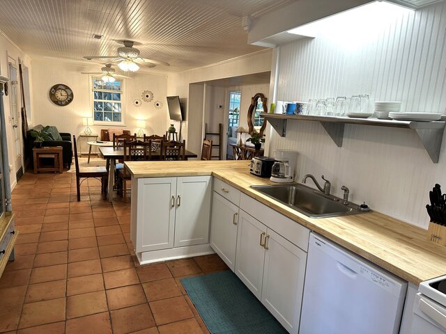 Image 8 for Shady Shack