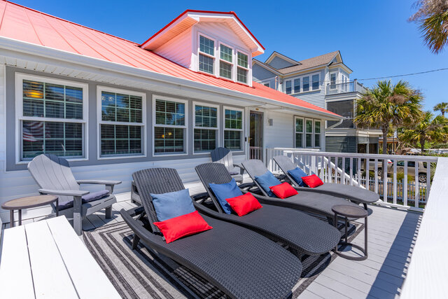 Image 2 for Sandy Feet Retreat