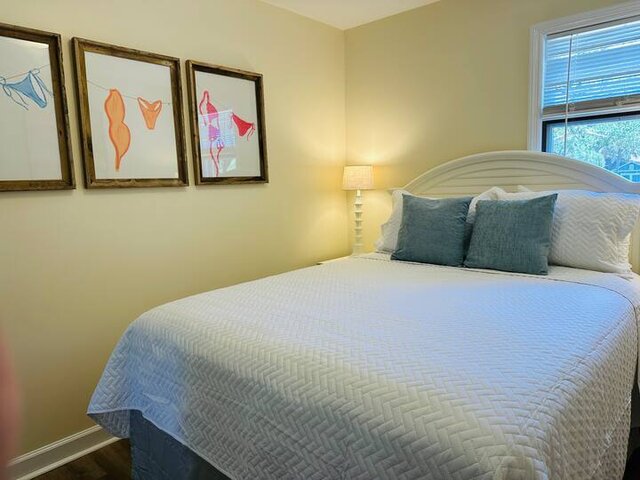 Image 13 for Sunset Shack