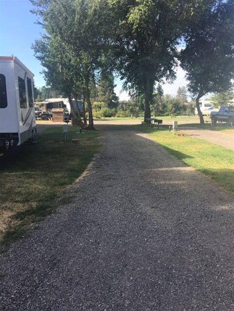 Image 2 for Site #13- Full Service Pull-Thru, 20/30/50 amp, 70' pad