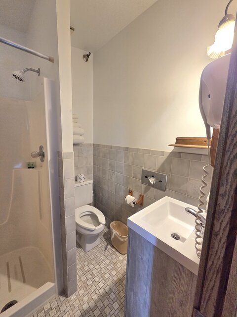 Image 5 for Room 32-2nd Floor - King Bed- Jacuzzi-Fireplace