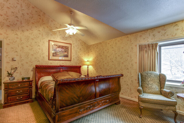 Image 3 for Room 5 - 2nd Floor -  King Bed (Two RM Suite)