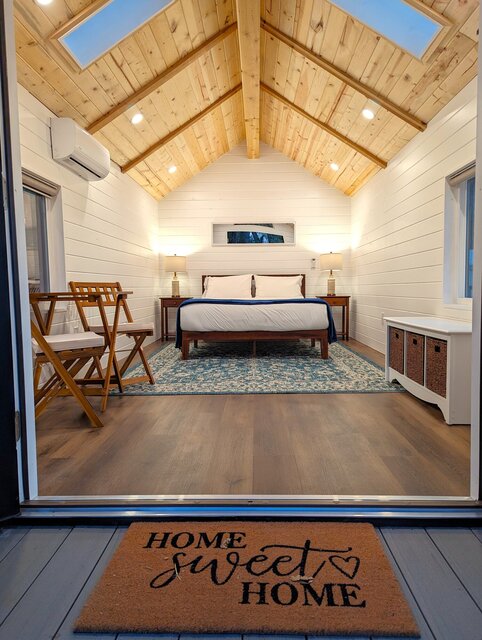 Image 8 for Cabin - Riverside 1 Queen