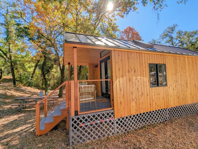 Image 5 for Cabin - Riverside 1 Queen & Futon Or Loft