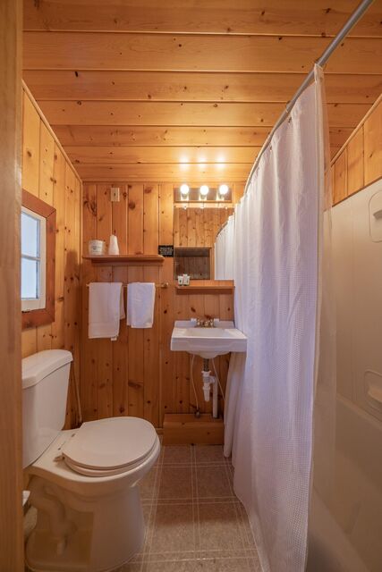 Image 5 for 01 Log Cabin