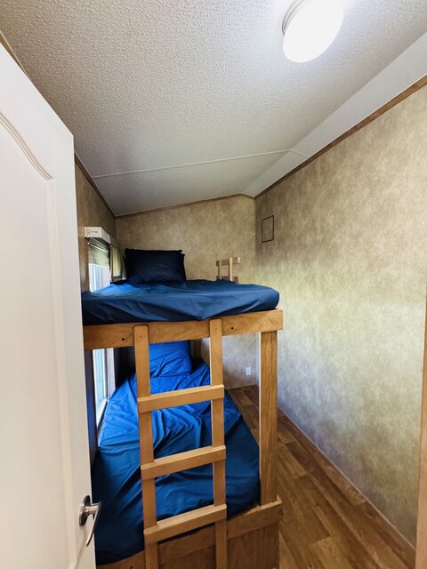 Image 7 for 305) Rental Cabin 305