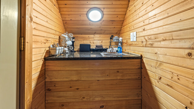 Image 2 for Cotton Top’s Cottage Unit B