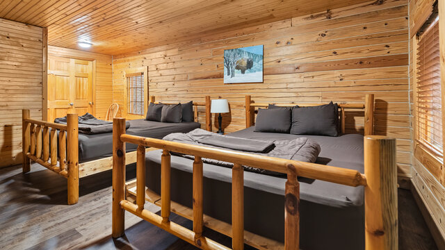 Image 8 for Backwoods Cabin - Unit A