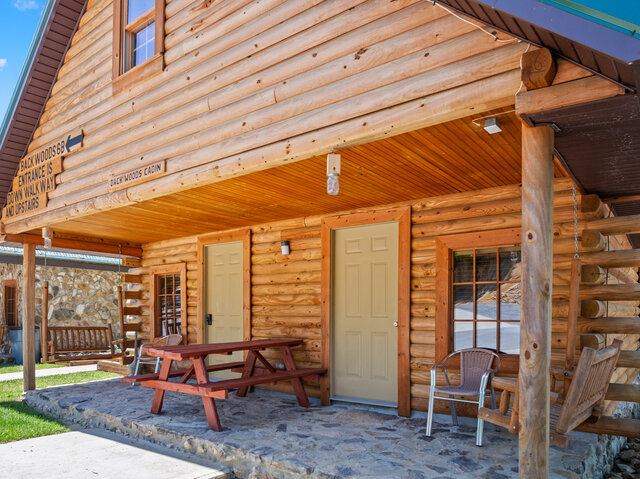 Image 2 for Backwoods Cabin - Unit A