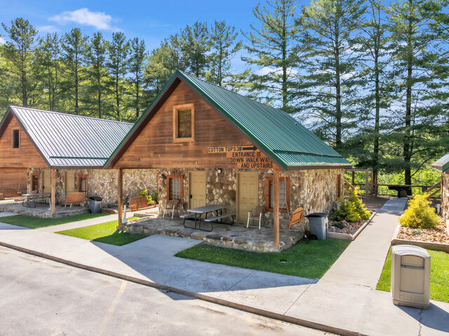 Image 3 for Cap’s Cottage Unit A