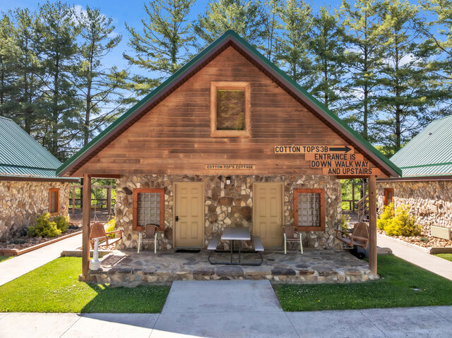 Image 2 for Cap’s Cottage Unit A