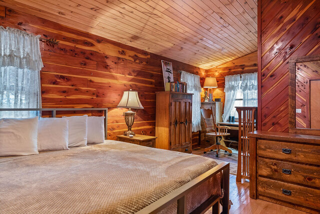 Image 12 for Fly Away Cabin