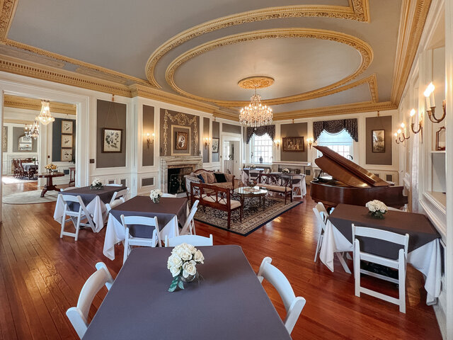 Image 2 for Grand Parlor & Sunlight Solarium (56 Guests)