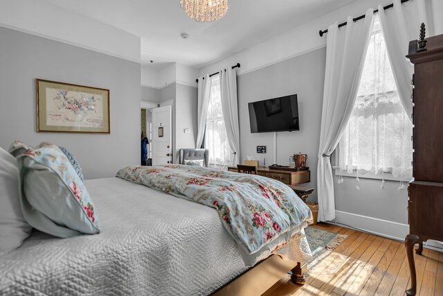 Image 2 for 2 The Alden