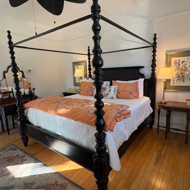 Image 2 for 1 The Wells