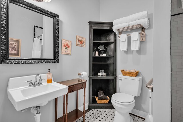 Image 4 for 3 The Oliver