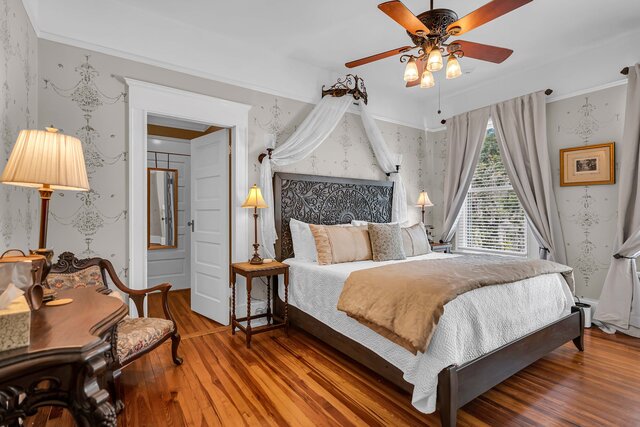 Image 1 for 10 Prince Charles