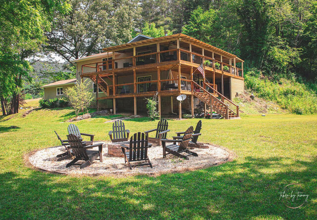 Image 1 for Mountain Roots