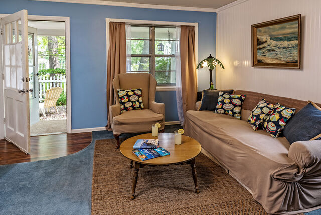 Image 5 for Beach  Cottage