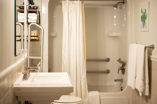 Image 5 for 3-B THE MORTON