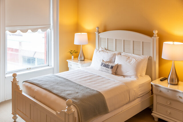 Image 1 for 4-D THE DUNHAM