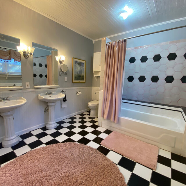 Image 5 for Silver Belle Stateroom
