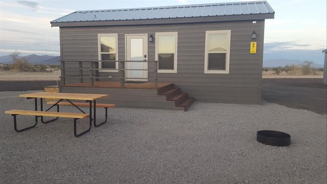 Image 1 for 34) DELUXE Cabin