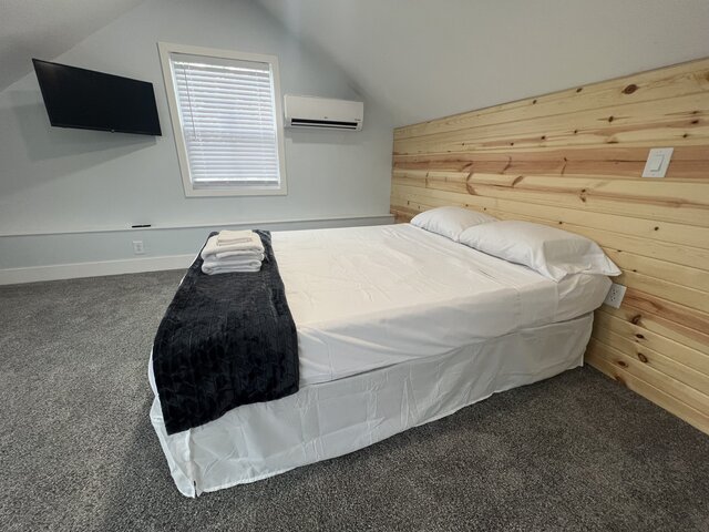 Image 5 for Bayview Bungalow | Hot Tub, Fire Pit & Walk to Bay