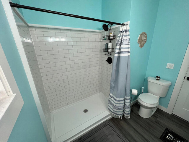 Image 7 for Lower Duplex Retreat - 3BR w/ Porch & Boat Parking