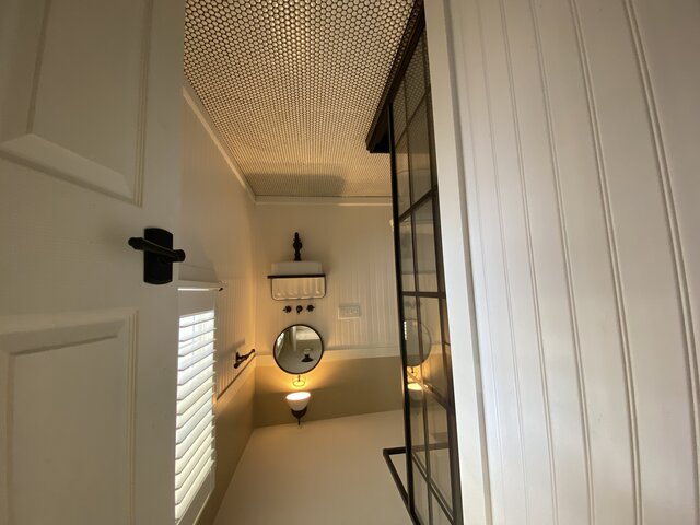 Image 8 for Lakeside Hideaway | Sunroom, Hot Tub & Lake Vibes