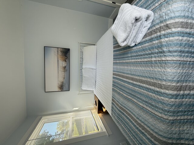 Image 10 for Quiet Lakefront Home | Great Deck + Sunset Views