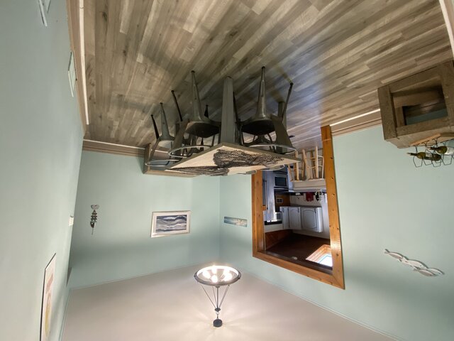 Image 4 for Relaxing Hot Tub Oasis | Lake Town Escape