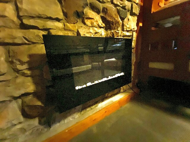 Image 20 for Relaxing Hot Tub Oasis | Lake Town Escape