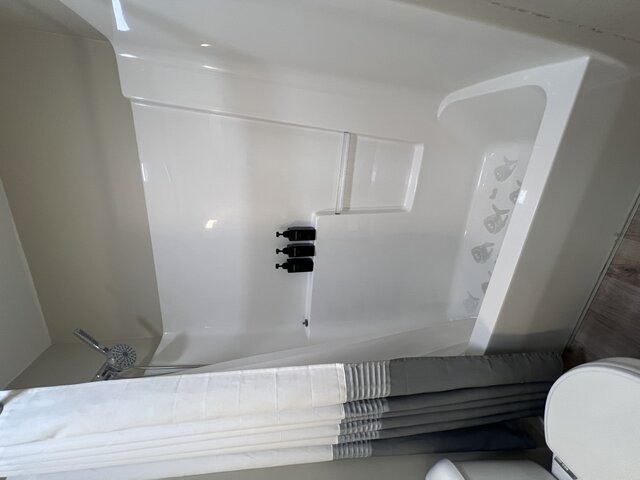 Image 20 for Lakefront Lodge | Sleeps 12 | Bay Views + Hot Tub