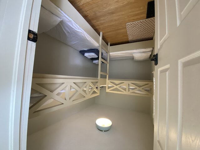 Image 10 for Lakeside Hideaway | Sunroom, Hot Tub & Lake Vibes