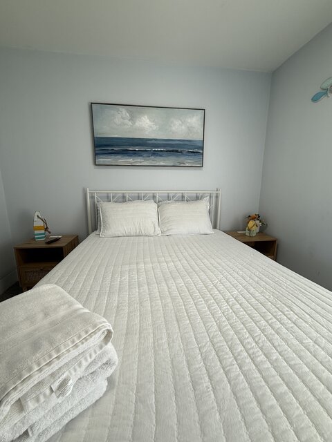 Image 16 for Quiet Lakefront Home | Great Deck + Sunset Views