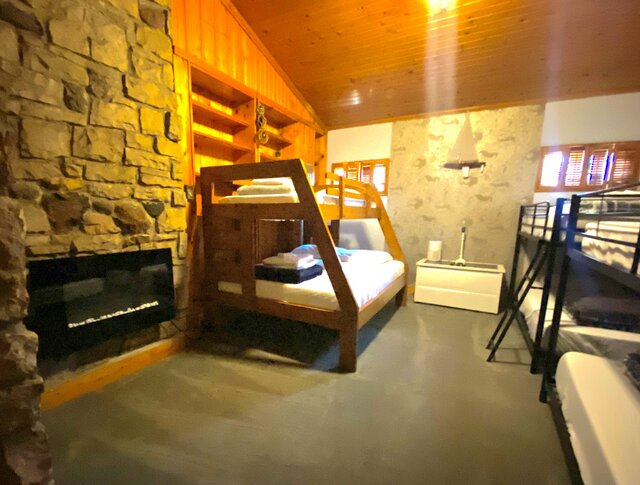 Image 19 for Relaxing Hot Tub Oasis | Lake Town Escape