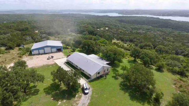 Image 25 for The Ranch House