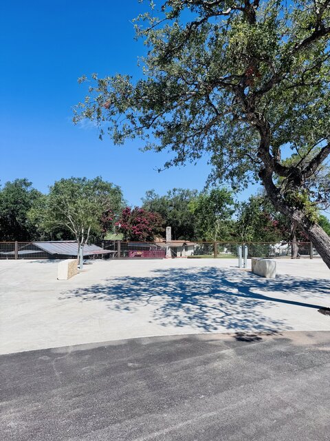 Image 1 for RV L - Limestone