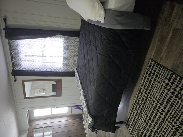 Image 11 for Thunder Bay Hideaway Room 6