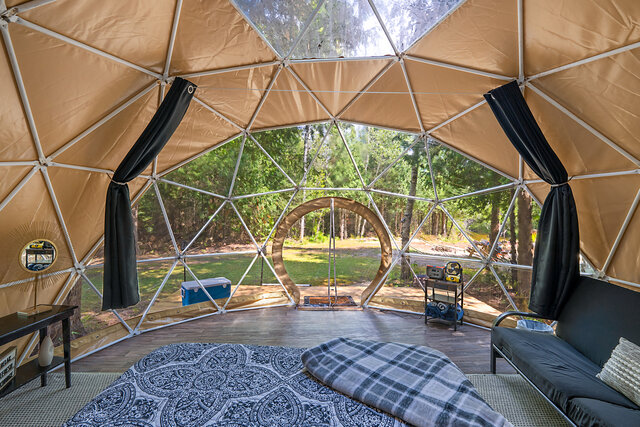 Image 3 for Fireside Retreat Honeymoon Dome