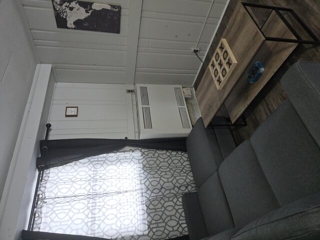 Image 13 for Thunder Bay Hideaway Room 6
