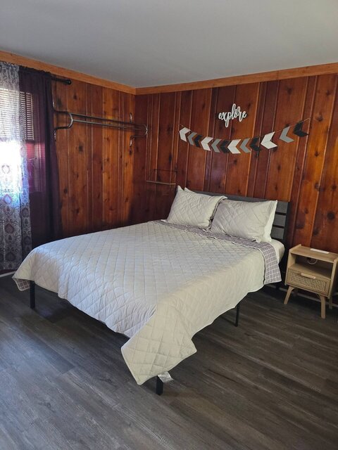 Image 4 for Thunder Bay Hideaway Room 3