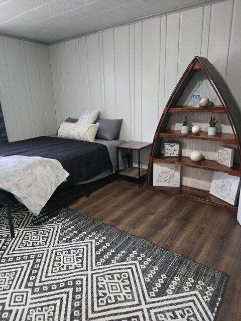 Image 2 for Thunder Bay Hideaway Room 4